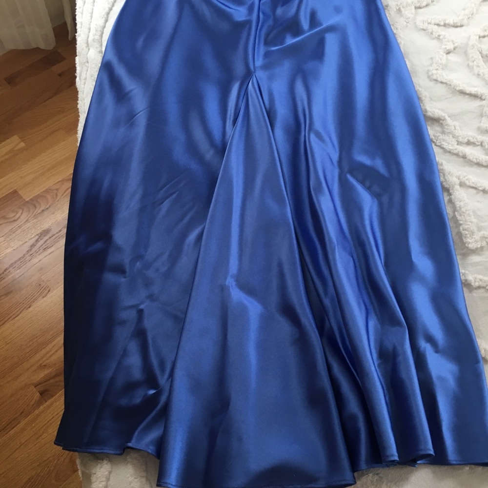 Adriana Papell Evening Gown Size 2 - Picture 13 of 16